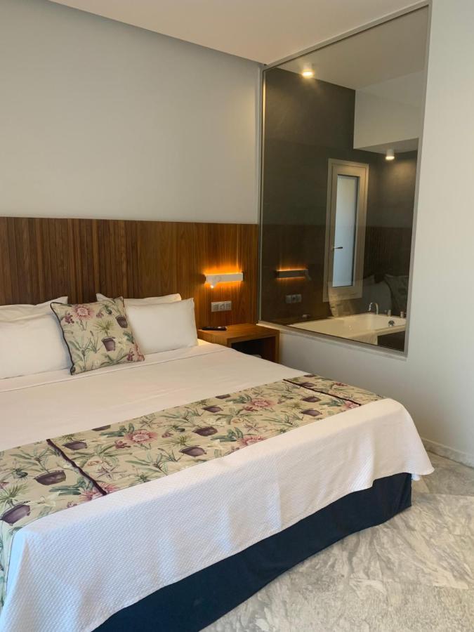 Hotel Petra Agia Galini