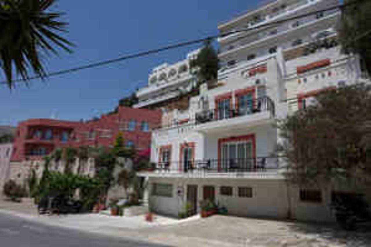 Petra Hotel Agia Galini