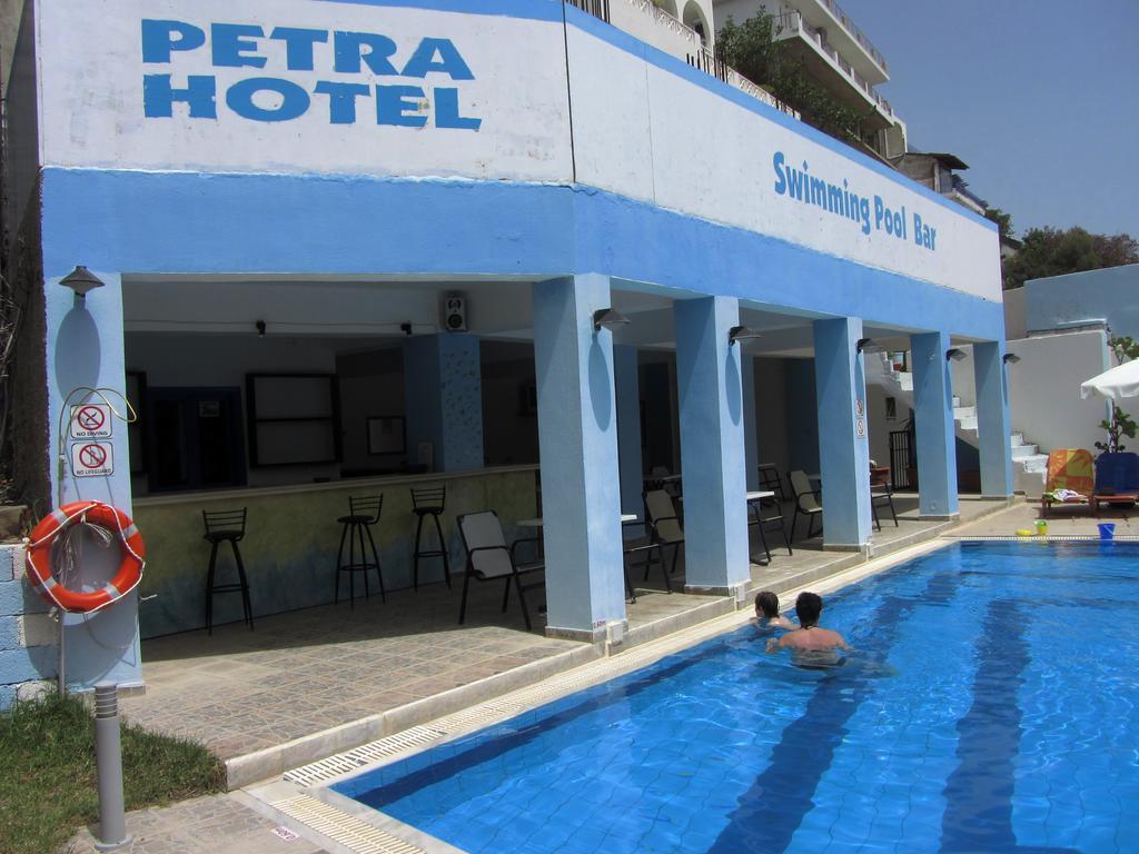 Hotel Petra 4*